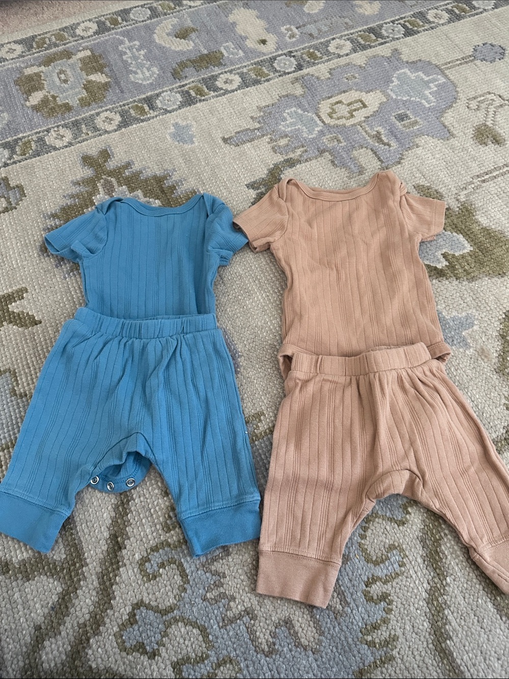 Ribbed Short-Sleeve Romper Set - Blue and Beige